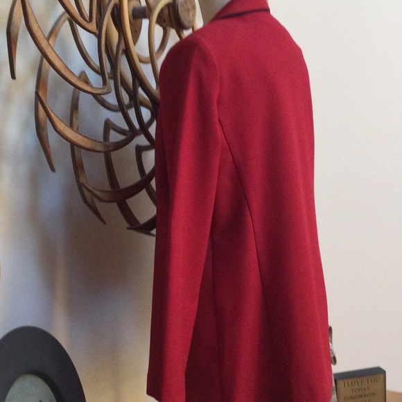 Gorgeous Alfred Dunner Red w Black Piping Jacket Sz 8 NWOT - Picture 4 of 6